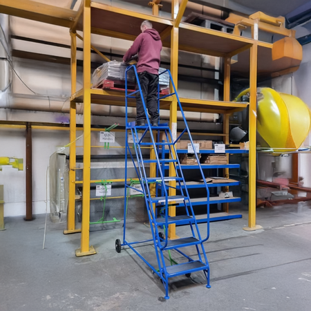 Klime-Ezee KE SWL 300KG Industrial Stairs - KC Supply